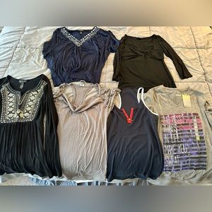 Bundle of 6 Size Small Tops